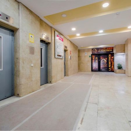 Malasana Unica Para 4, Ven A San Bernardo 20 E3 Madrid Ngoại thất bức ảnh